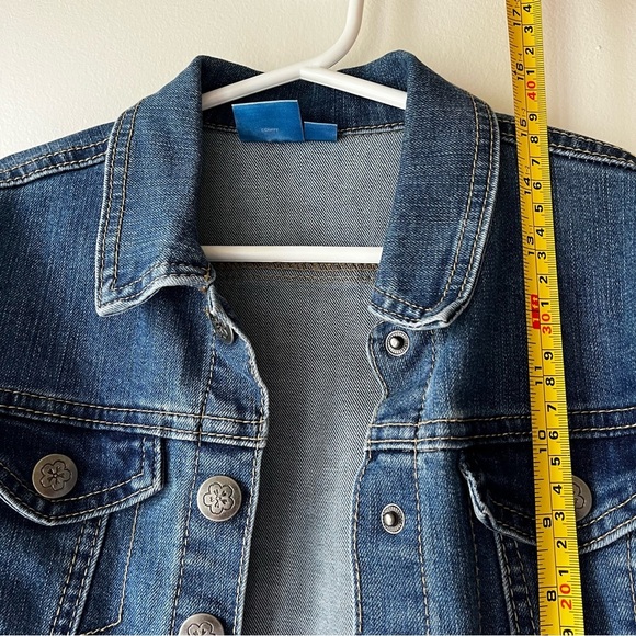 Disney Encanto Girls Denim Jacket Size 6/6X | Butterfly Floral Back Graphic Jean - Picture 7 of 11